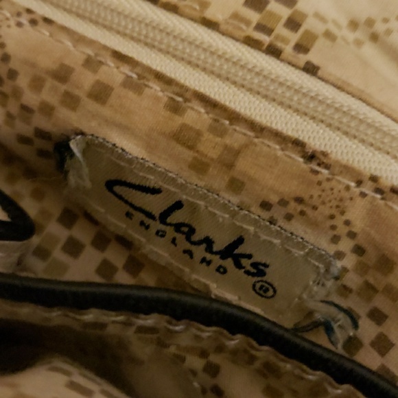Clark's leather handbag - Picture 3 of 5